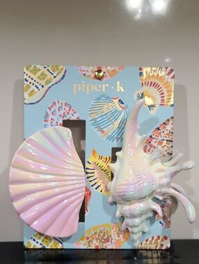 Piper K Iridescent Seashell Hair Claw Clips Pastel Pink & Pearl